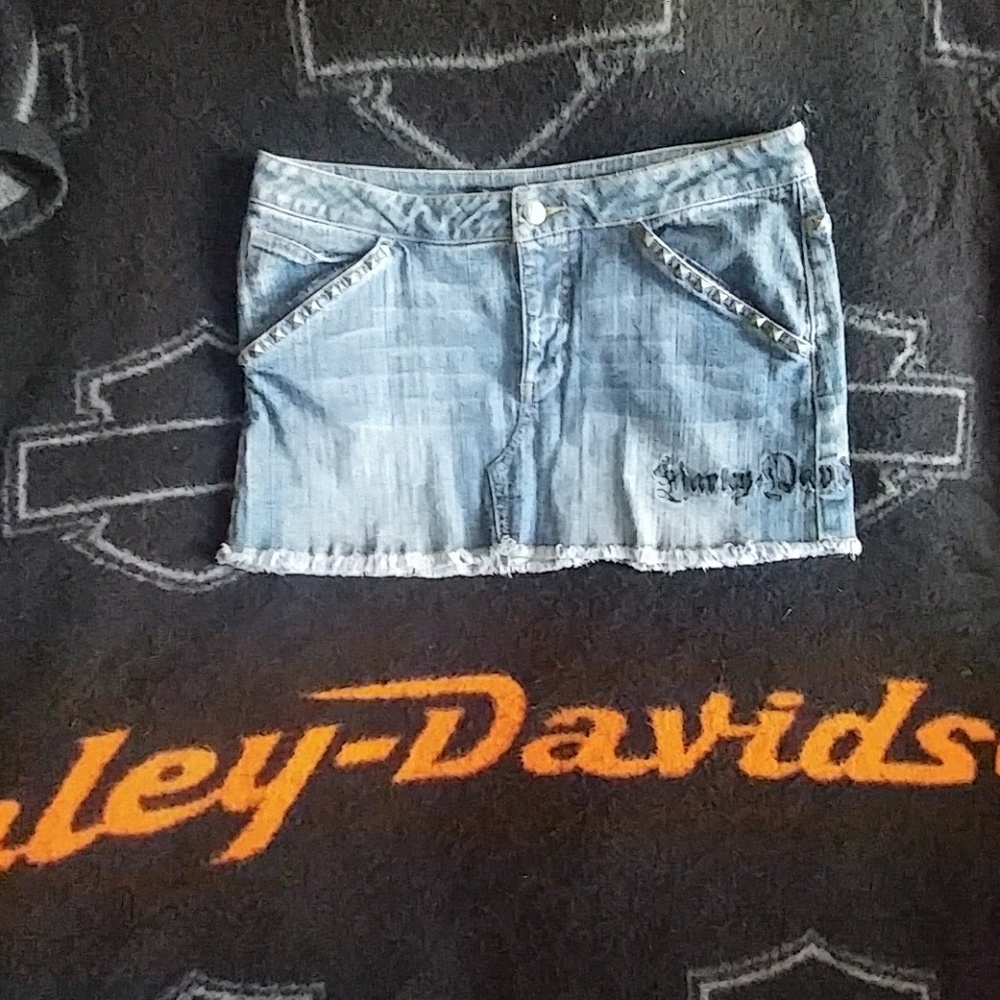 HD jean skirt